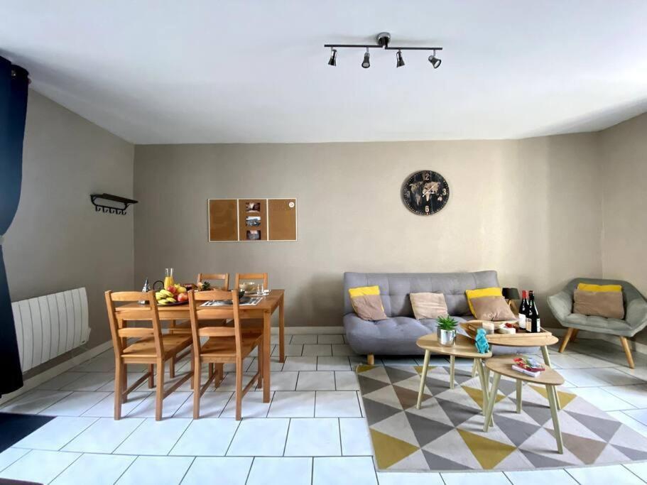 Logis Du Parc By Melrose Apartment Bayeux Exterior photo